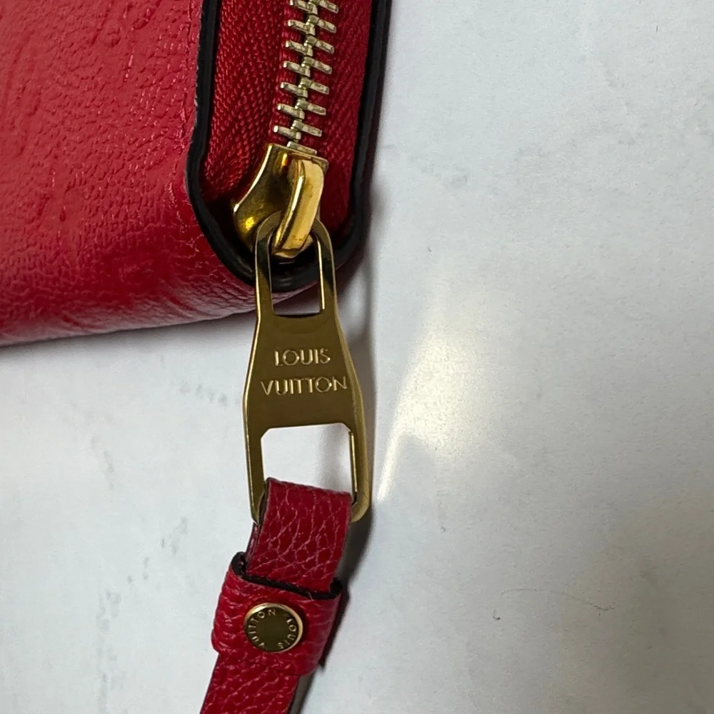 Louis Vuitton Red Zippy Wallet Women’s - Picture 8 of 8